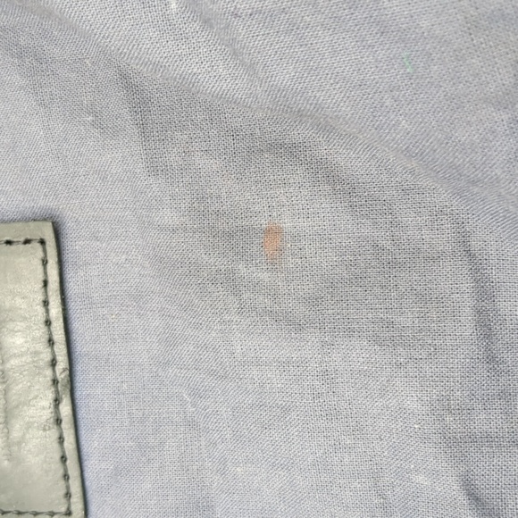 Fashionable leather tote - Picture 11 of 11